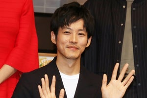 松坂桃李、こよなく愛するものは“家族”「最近子供が生まれて」