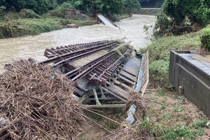 JR西日本、山口県の美祢線・山陰本線で大雨被害 - 橋脚の流出など