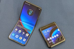 モトローラ、折りたたみスマホ「razr 40 ultra」を7月21日に発売