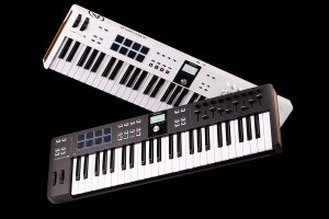 コルグ、仏ArturiaのMIDIコントローラー「KeyLab Essential mk3」