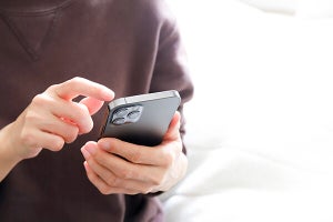 スマホ教室、参加経験者の割合がいちばん高いのは20代の15.1％