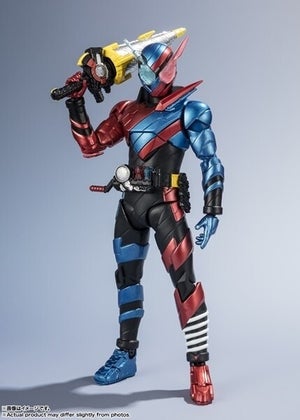 『仮面ライダービルド』アクションフィギュアが武器パーツとセットになった平成ジェネレーションズ版で再登場