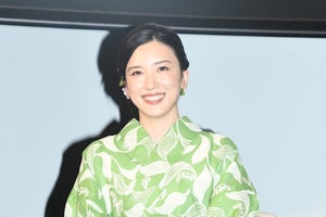 永野芽郁、爽やかな浴衣姿でターン! 大泉洋は「カメラが回っていなくても面白い」