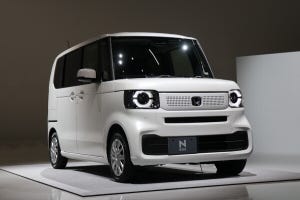 新型「N-BOX」の車内はアイデア満載? ホンダにこだわりを聞く