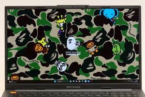 ASUS×A BATHING APEコラボで実現した「Vivobook S 15 OLED BAPE Edition」レビュー