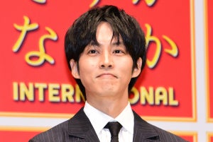 松坂桃李、局をまたいだ“別班”いじりに「ありがとう」『ゆとりですがなにか』会見