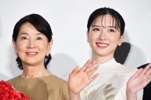 永野芽郁、全身ホワイトコーデで魅了　大先輩・吉永小百合の背中を追って「私も…」