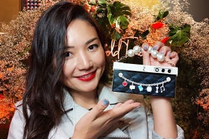 まるで小さなハンドバッグ！　ファッション折りたたみスマホ「HONOR V Purse」が発表