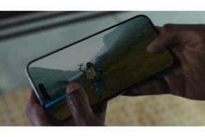 「iPhone 15 Pro」PVに映った『デスストDC』iPhoneバージョン、2023年登場予定