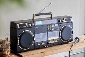 今度は大型だ！ 80年代デザインが魅力のBluetoothステレオCDラジカセ