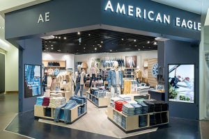 アメリカンイーグルが原宿にOPEN！開店記念セールで"全品20%オフ"も開催