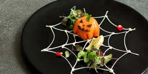 ハロウィンメニュー食べ放題! 1日限定「ブラックハロウィンナイトブッフェ」、オリエンタルホテル福岡で開催