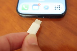 iPhone 15 Pro同士をUSB-Cケーブルで接続すると、どうなる? - いまさら聞けないiPhoneのなぜ