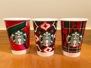 スタバ冬の限定商品「ジョイフルメドレー ティー ラテ」の最強カスタム3選! 