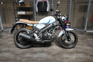 ヤマハの新型バイク「XSR125 ABS」は20歳の大学生に最適? 企画担当に聞く