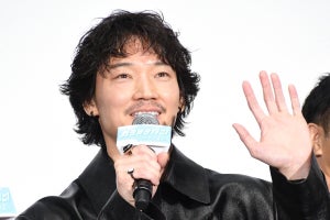 綾野剛、劇中歌唱の「紅」は「ほぼ一発で勝負」「とにかく愛するところから…」