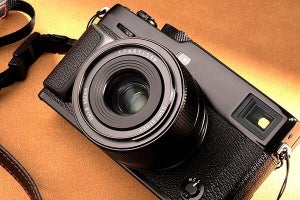 焦点工房、Xマウント対応の標準レンズ「TTArtisan AF35mm f/1.8 X（B）」