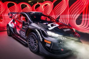 【いかにも速そう】WRC・WECを戦うTOYOTA GAZOO Racingの車両の新カラーリングが「めちゃくちゃカッコいい」「迫力あっていい」と話題に!