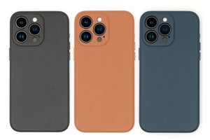 iPhone 15 Pro Maxをほぼ全面保護するヴィーガンレザーケース