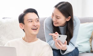 「彼氏の年収を知っている」未婚女性は65% - うまく聞き出す方法とは?