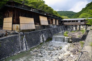 全国「人気温泉地ランキング」10年連続1位はどこ? - 2位大分県・別府温泉、3位栃木県・那須温泉