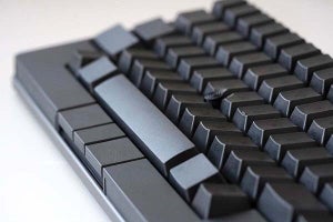 【5秒でできる】HHKB Studio“キートップ逆挿し”が意外に使える！