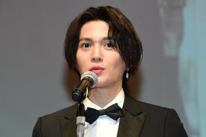 八木勇征、萩原利久の思い背負った毎日映画コンクール授賞式　FANTASTICS メンバーから祝福も