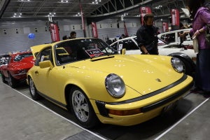 カッコいい昔のポルシェ911を発見! もしも私が買うとしたら…【学生ライターが見た旧車イベント】