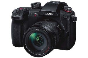 パナソニック、「LUMIX GH5II」に光学10倍ズームレンズ付属の新キットモデル