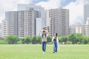 マンション立地【東京都心 or 郊外】住み心地はどう違う? それぞれの特徴を比較解説