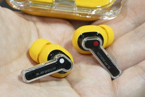 Nothing、黄色も選べる14,800円の新イヤホン「Ear (a)」 ChatGPT呼び出し対応