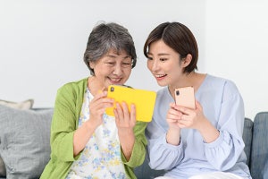 シニアのスマホ所有、最大のきっかけは「家族からの勧め」が最多