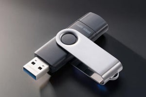 パソコンとスマホのデータ共有に使えるUSB-C／A両用USBメモリ、サンワダイレクトから