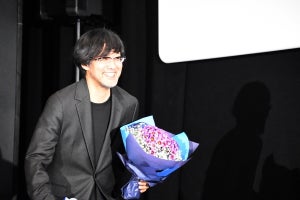 山崎貴監督、『陰陽師0』舞台挨拶にサプライズ登場　監督デビューのきっかけは妻