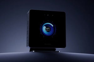 「Minisforum AtomMan X7 Ti」発売 - 本体にディスプレイ内蔵、Intel Core Ultra 9搭載小型PC