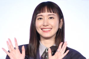 新垣結衣、オン眉パッツン前髪姿で登場 『違国日記』実写化の役作り明かす