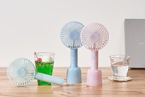 ビックカメラ、クリームソーダをイメージした夏向けハンディファン