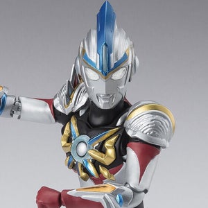 『ウルトラマンオーブ』S.H.Figuartsに「ウルトラマンオーブ オーブトリニティ」が登場