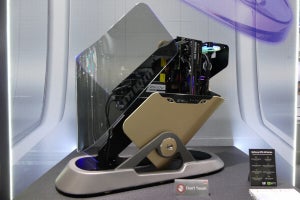 COMPUTEX TAIPEI 2024 - IN WIN、回転ギミックを備えた巨大フルタワー「Infinite」を展示