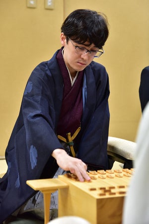 伊藤匠七段が藤井叡王を破り初タイトル獲得　藤井叡王は初めてのタイトル失冠　第９期叡王戦五番勝負第５局