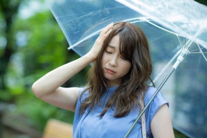 梅雨になるとだるい、体調がずっとすぐれない……原因と効果的な対策は?