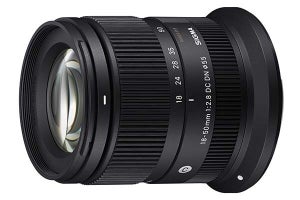 シグマ、RFマウント初の交換レンズ「18-50mm F2.8 DC DN」発売日決定