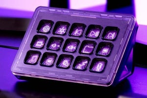 透明デザイン採用、配信用のショートカットキーボード「Stream Deck MK.2」