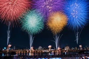 東京都足立区「第46回足立の花火」7月20日開催! 1時間で1万3,000発を一気に打ち上げる超高密度花火