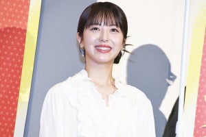 浜辺美波、主演映画を演説風に熱くアピール「どうか清き1票を!」