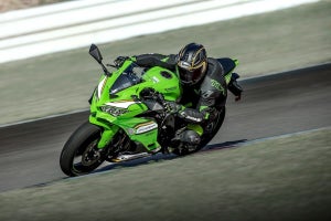 【これぞ真のスーパースポーツ!】カワサキ「Ninja ZX-4R」のニューカラーモデルが登場!