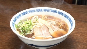 博多でしょうゆラーメンのオモウマい中華屋　客絶賛「ここ以上に美味いのない」