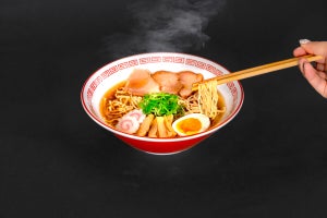 北海道釧路町のふるさと納税返礼品「釧路ラーメン 醤油」とは? 