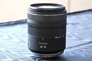 キヤノン、Lレンズに迫る高画質のF2.8標準ズーム「RF28-70mm F2.8 IS STM」