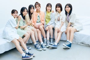 日向坂46「二期生が“最強”である理由」――7人集合で海へ繰り出すグラビア